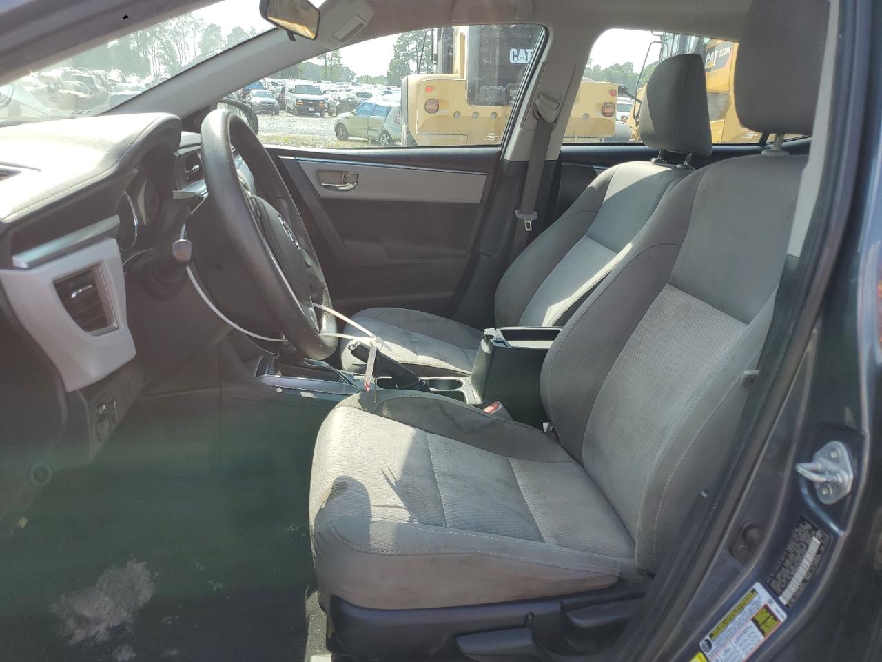 2015 Toyota Corolla L VIN: 2T1BURHE1FC410614 Lot: 65602405