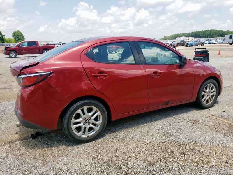  TOYOTA YARIS 2017 Burgundy