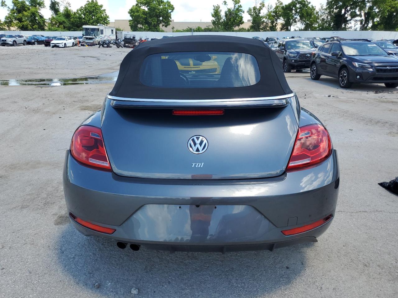 2014 Volkswagen Beetle VIN: 3VW5L7AT7EM817465 Lot: 65702455