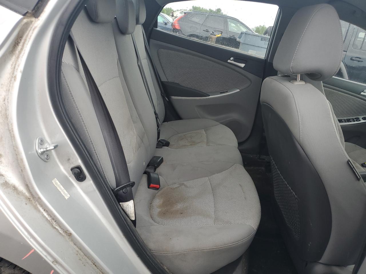 2013 Hyundai Accent Gls VIN: KMHCT4AE3DU438074 Lot: 63783385