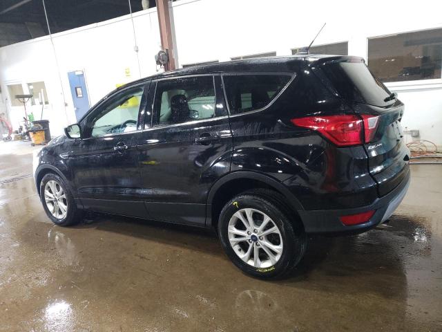  FORD ESCAPE 2019 Czarny