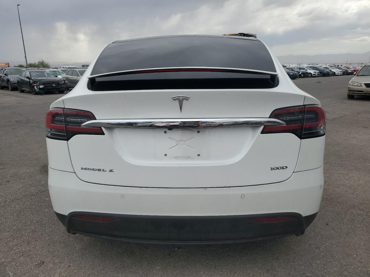2019 Tesla Model X VIN: 5YJXCBE22KF151261 Lot: 50472495