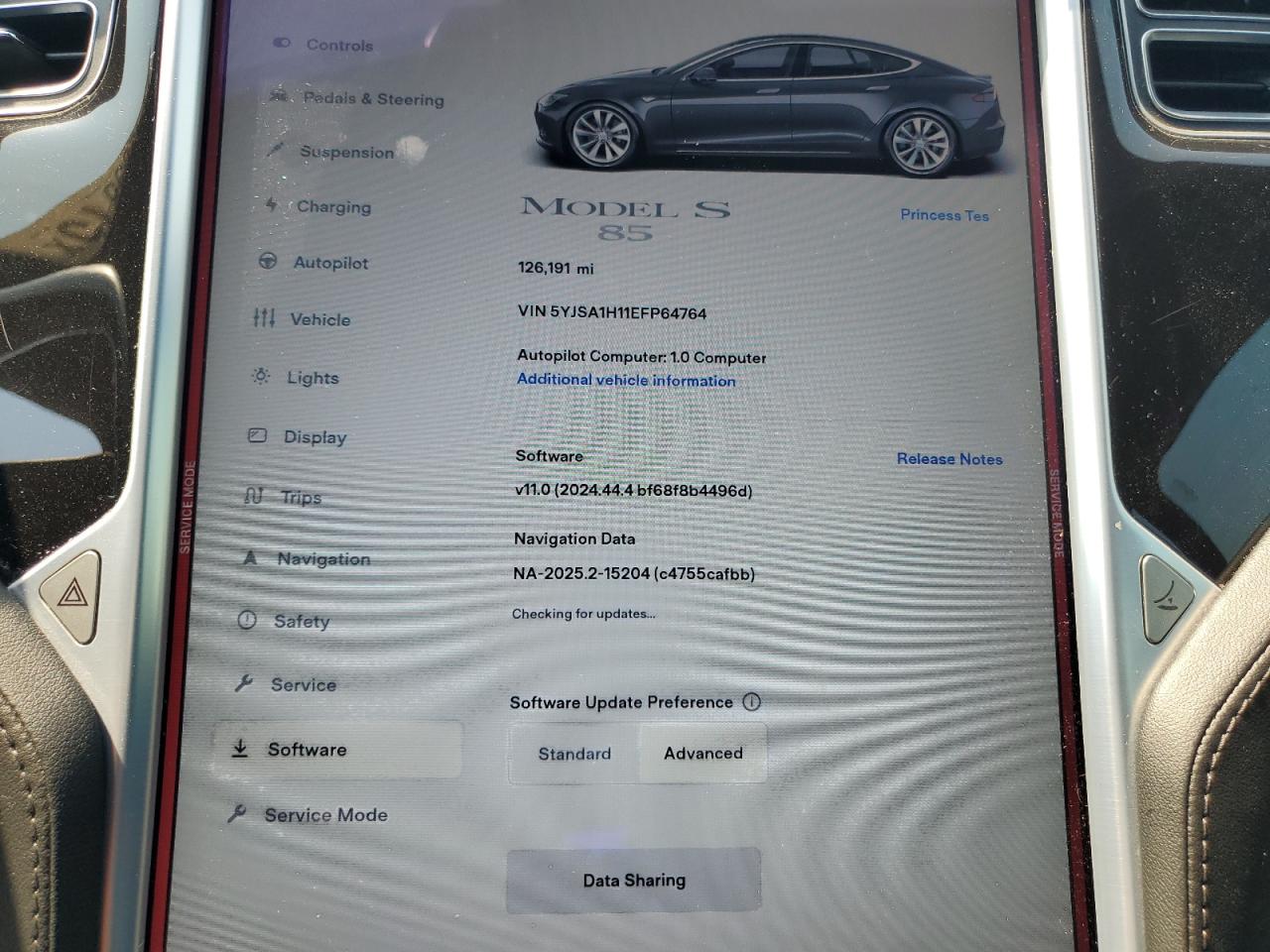 2014 Tesla Model S VIN: 5YJSA1H11EFP64764 Lot: 64265815