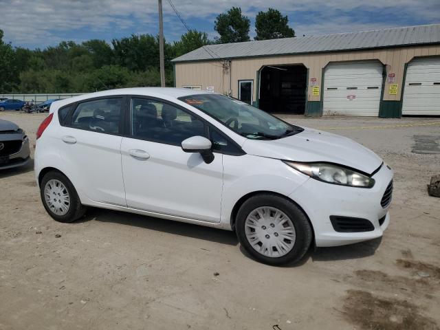  FORD FIESTA 2016 White