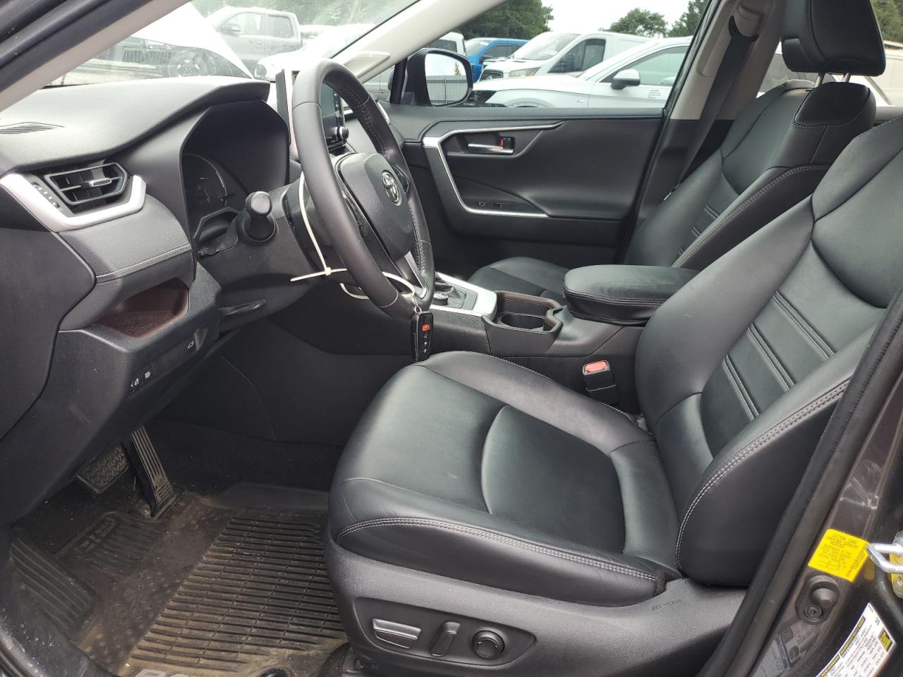 2020 Toyota Rav4 Limited VIN: 2T3N1RFV7LW093464 Lot: 65607105
