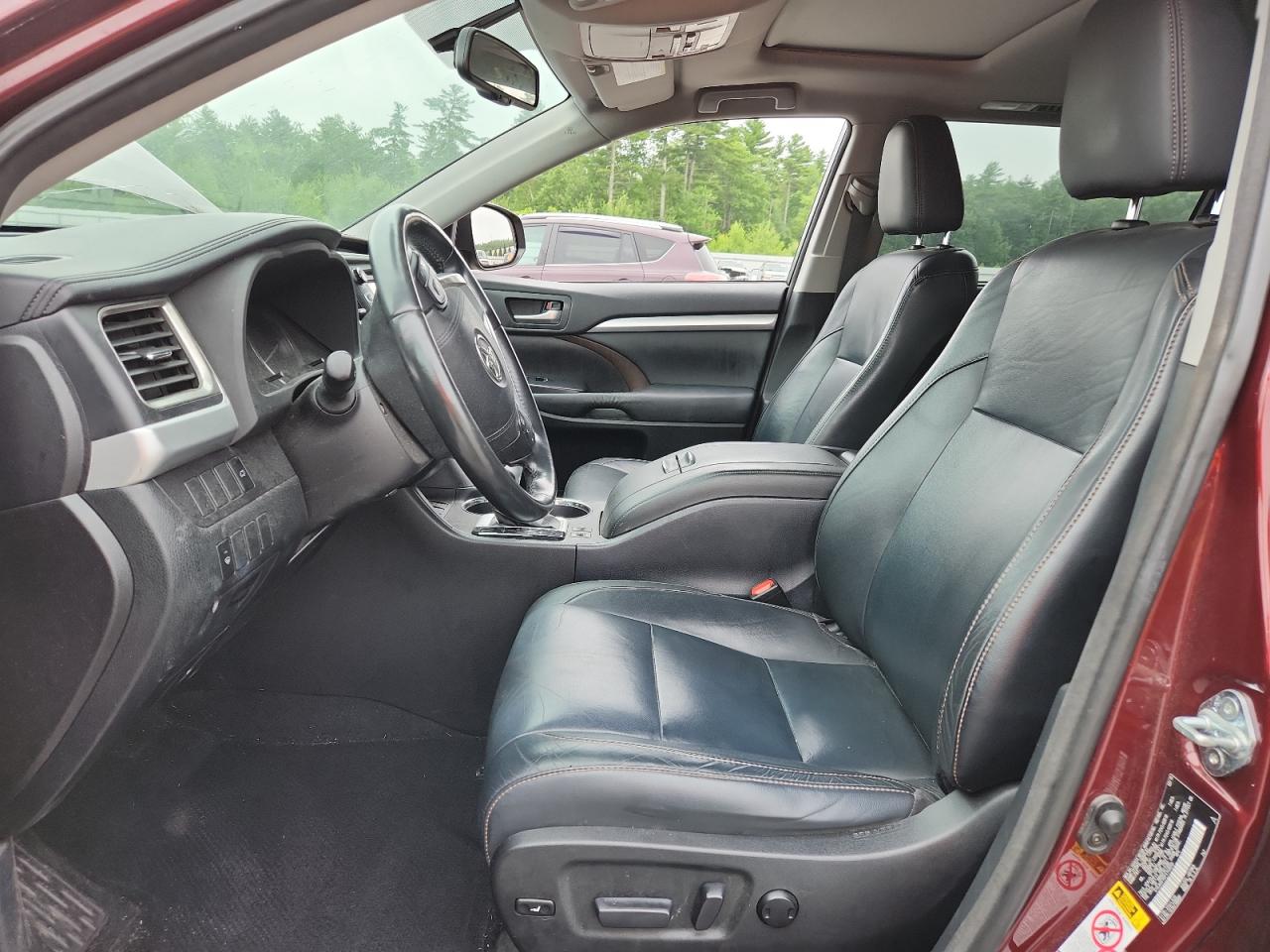 2015 Toyota Highlander Xle VIN: 5TDJKRFH0FS149059 Lot: 64247145