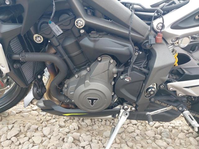 2022 TRIUMPH STREET TRIPLE RS 