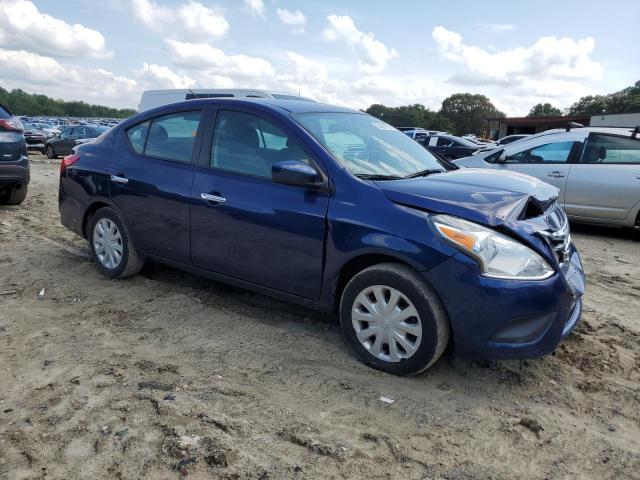  NISSAN VERSA 2019 Синий