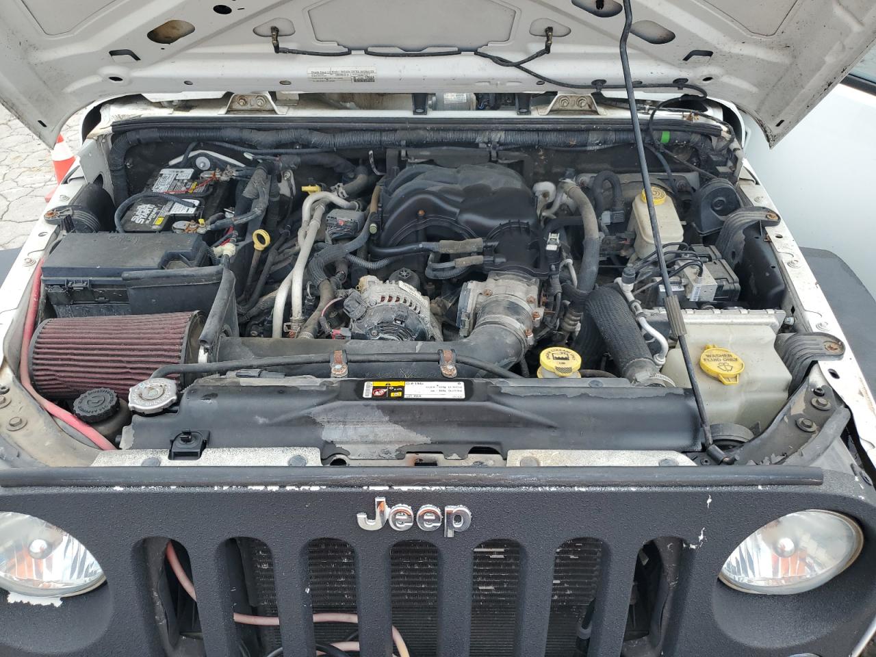 2015 Jeep Wrangler Unlimited Sport VIN: 1C4BJWDG3FL570131 Lot: 64418415