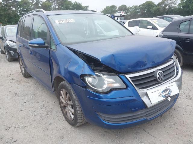 2010 VOLKSWAGEN TOURAN MAT