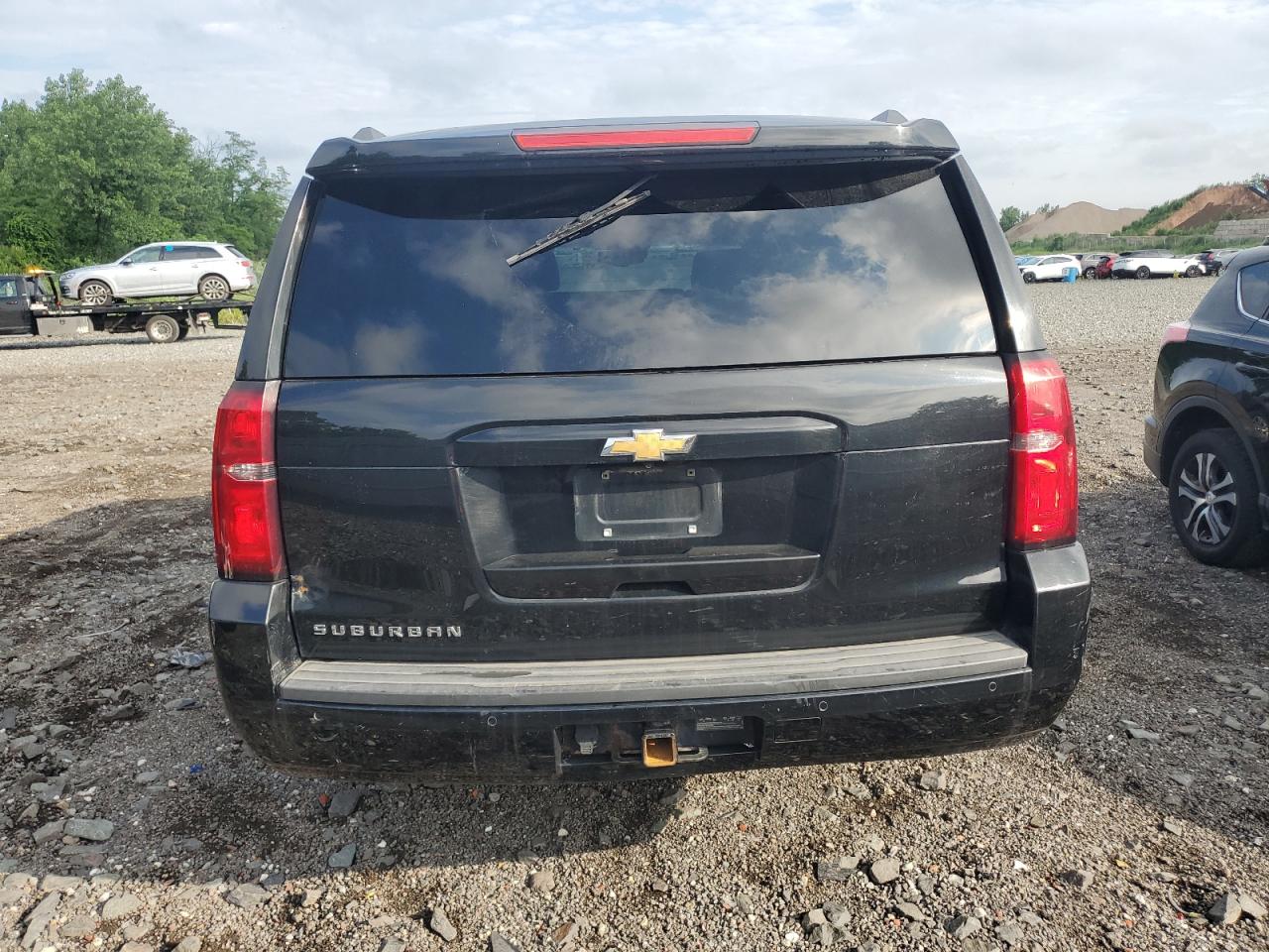 2018 Chevrolet Suburban K1500 Lt VIN: 1GNSKHKC5JR356621 Lot: 64346895