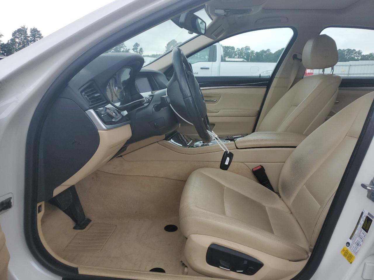 2015 BMW 528 I VIN: WBA5A5C57FD523635 Lot: 64045195