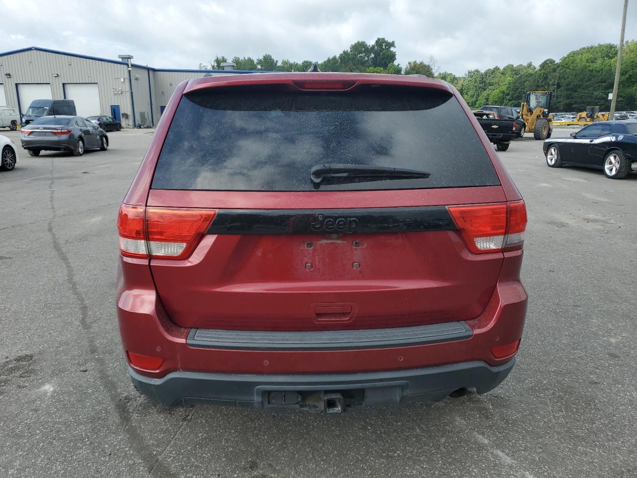 2013 Jeep Grand Cherokee Laredo VIN: 1C4RJEAG8DC588392 Lot: 64932015