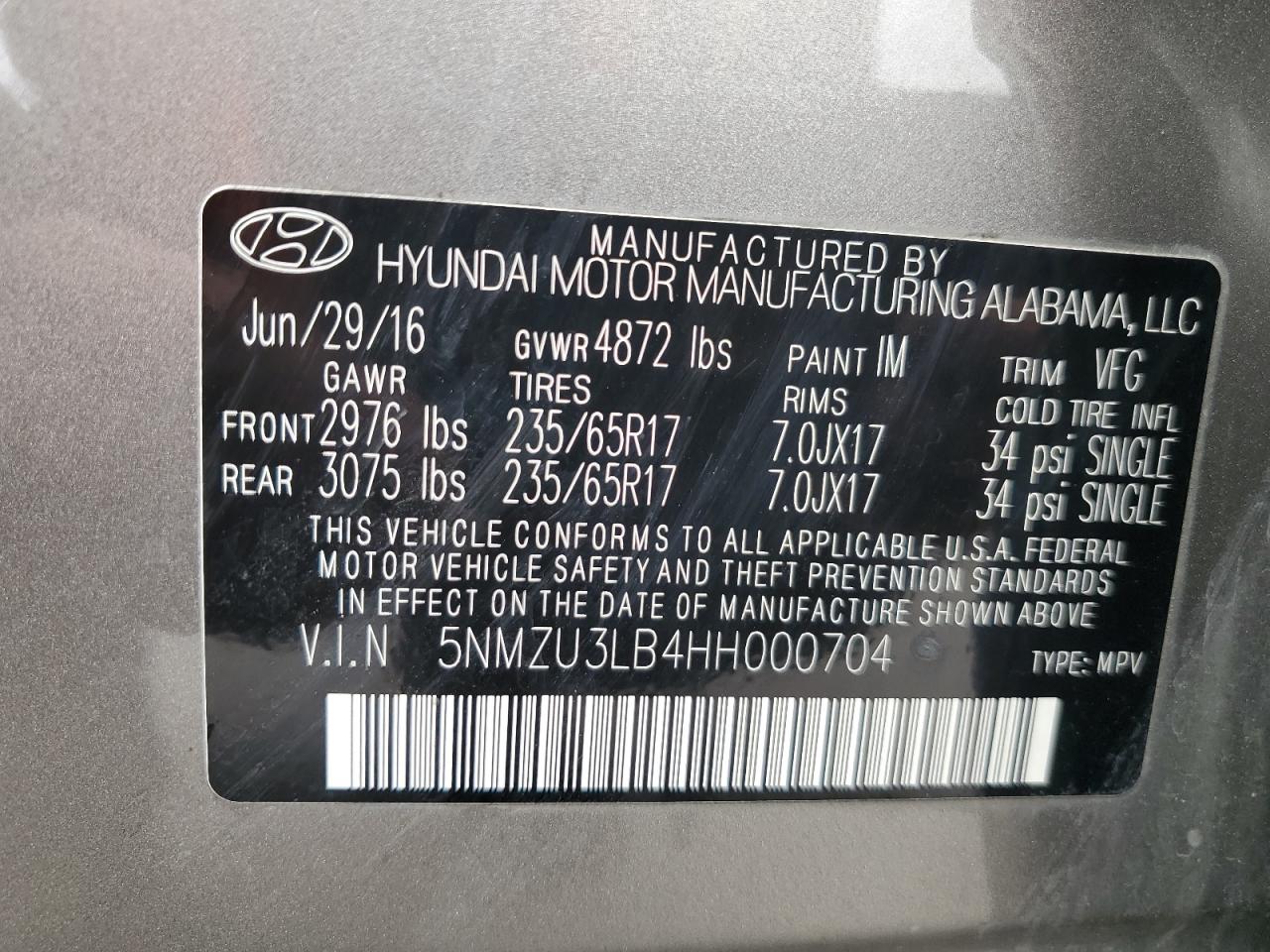 5NMZU3LB4HH000704 2017 Hyundai Santa Fe Sport