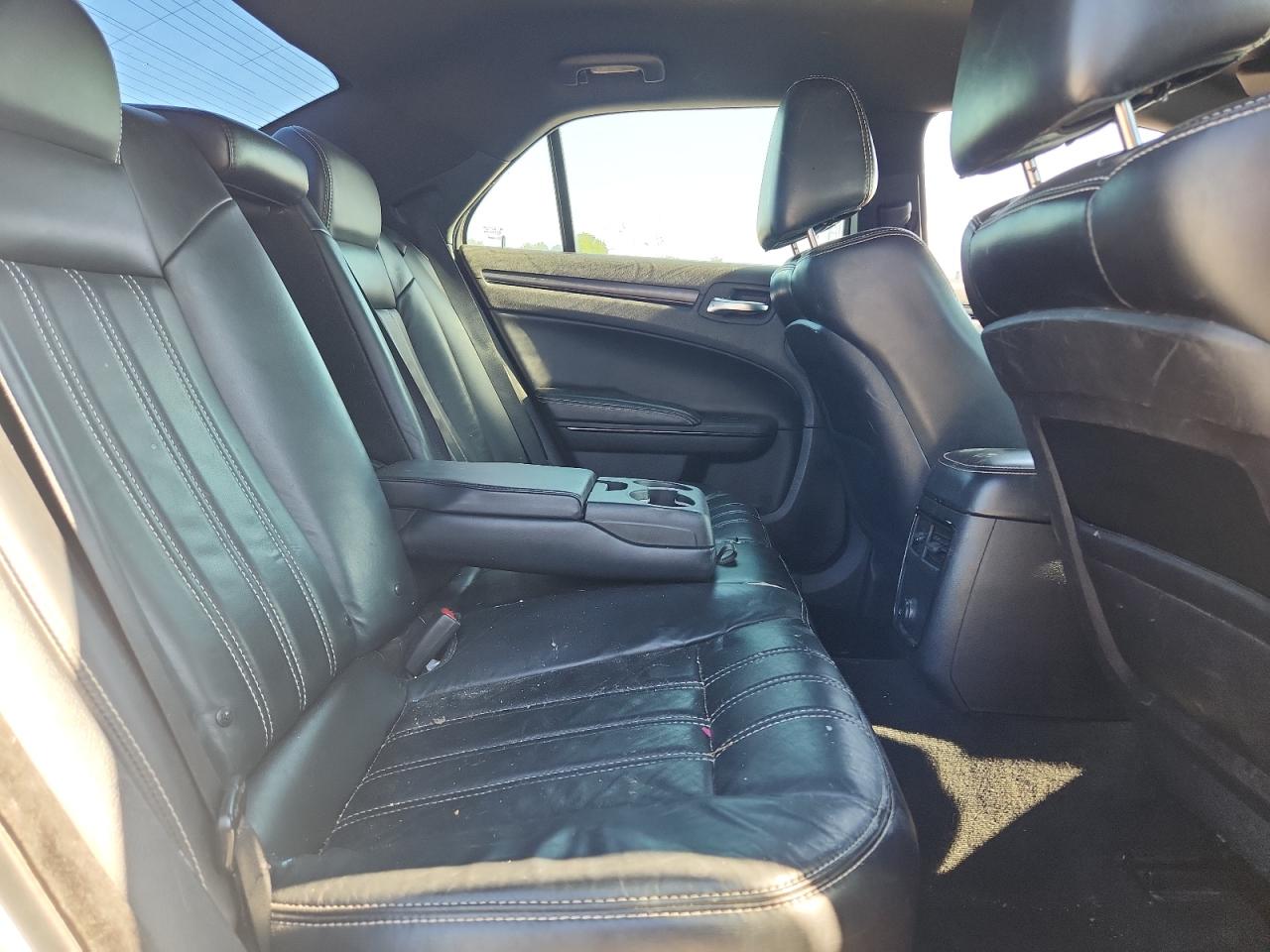 2014 Chrysler 300 S VIN: 2C3CCAGG3EH383341 Lot: 64770995
