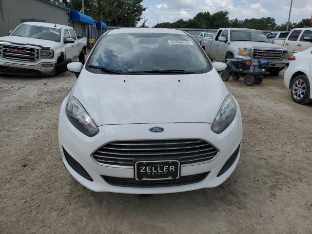  FORD FIESTA 2018 Белы