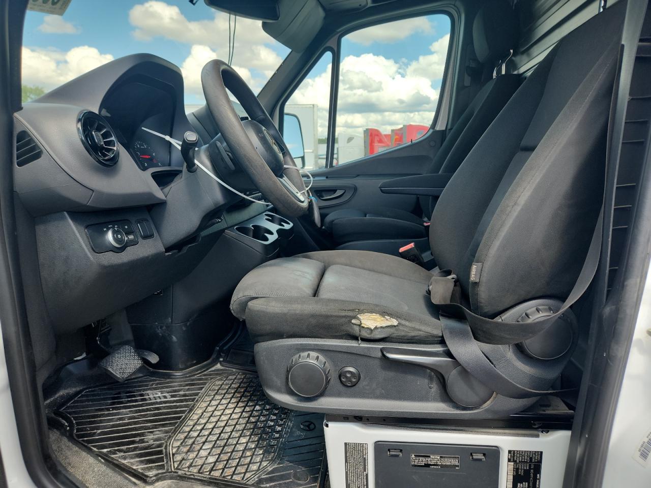 2019 Mercedes-Benz Sprinter 3500/4500 VIN: WD4PF4CD4KP167917 Lot: 59676915