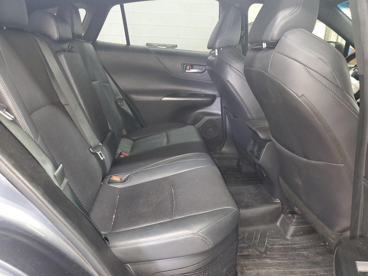 2021 Toyota Venza Le VIN: JTEAAAAH1MJ045147 Lot: 63983945