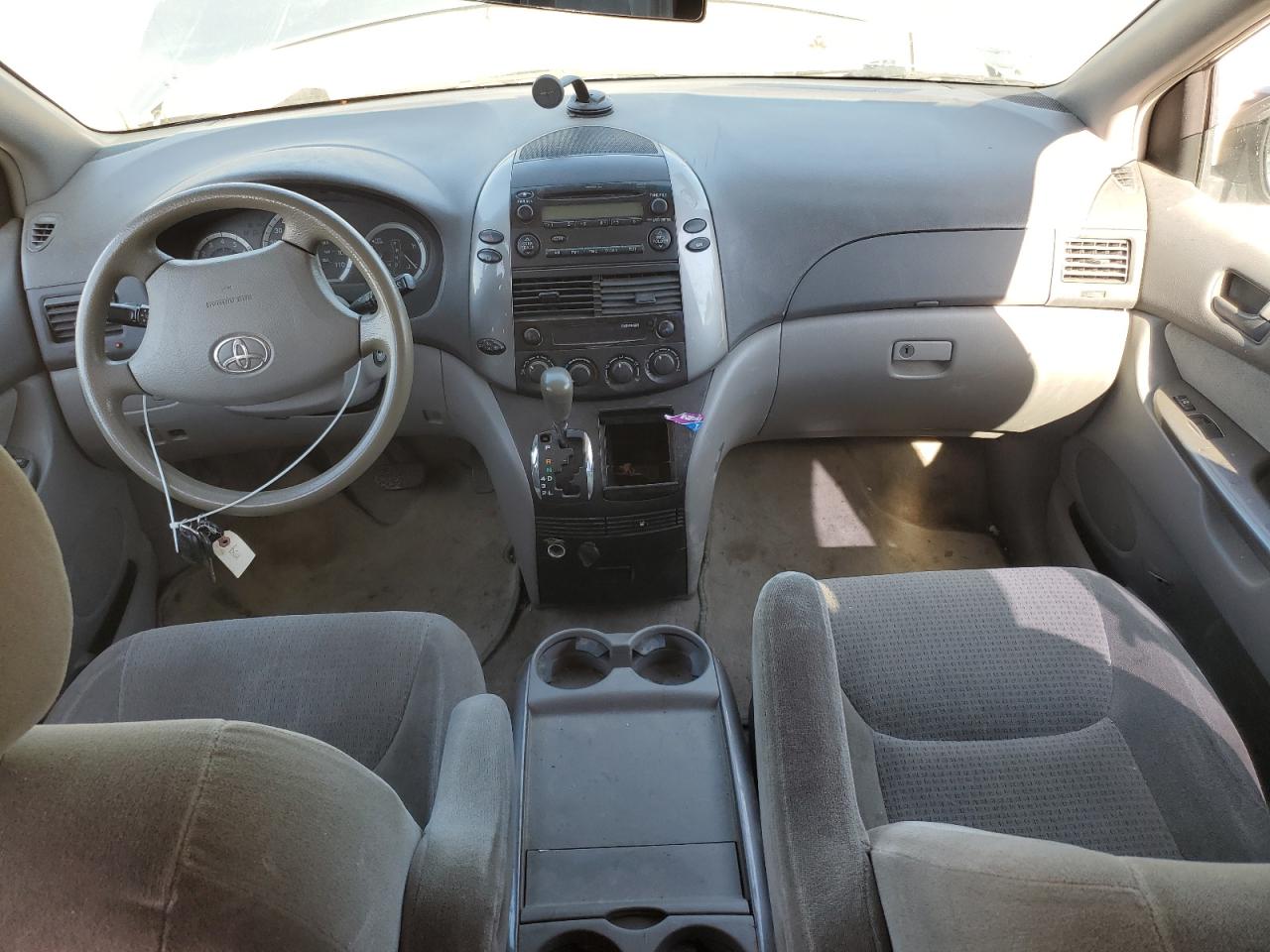 2006 Toyota Sienna Ce VIN: 5TDZA23C26S565720 Lot: 63186145