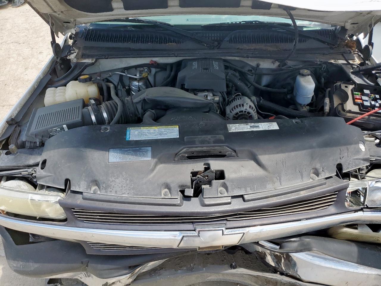 2000 Chevrolet Silverado C1500 VIN: 1GCEC14T5YZ223939 Lot: 65275715