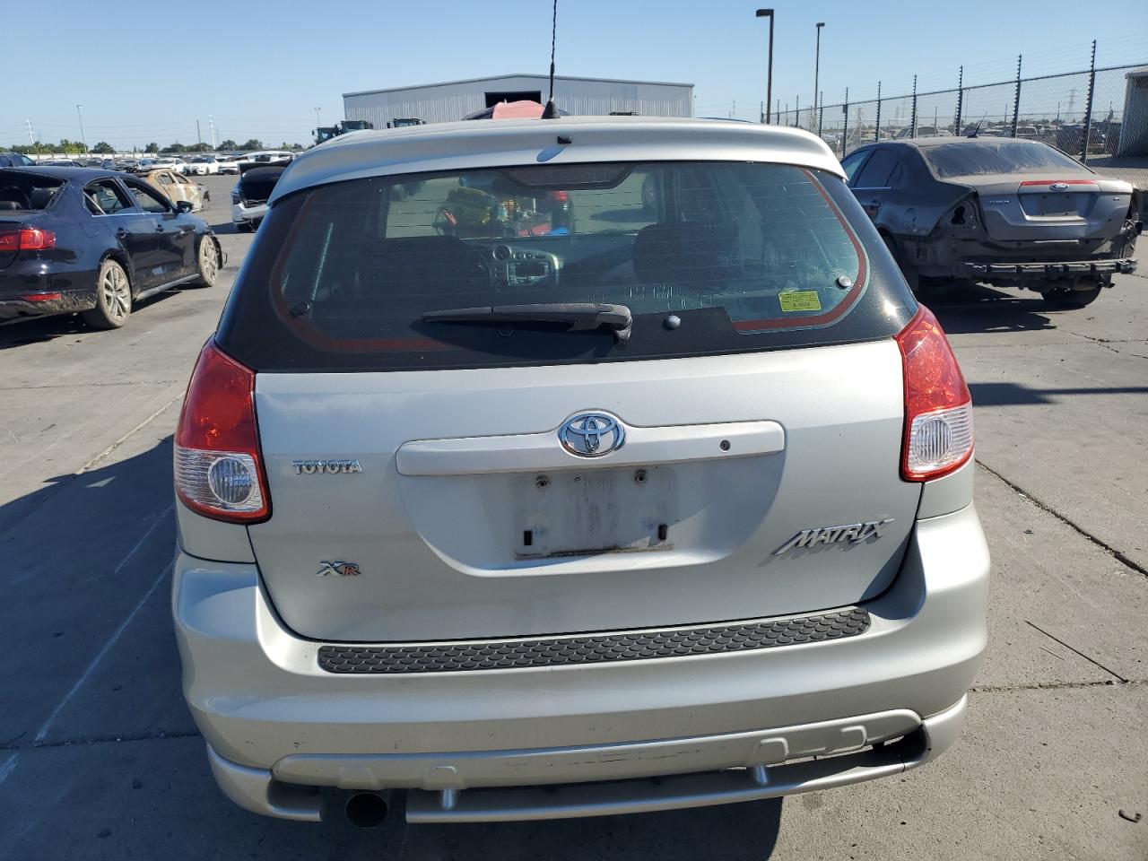 2003 Toyota Corolla Matrix Xr VIN: 2T1KR32E43C017452 Lot: 65453785