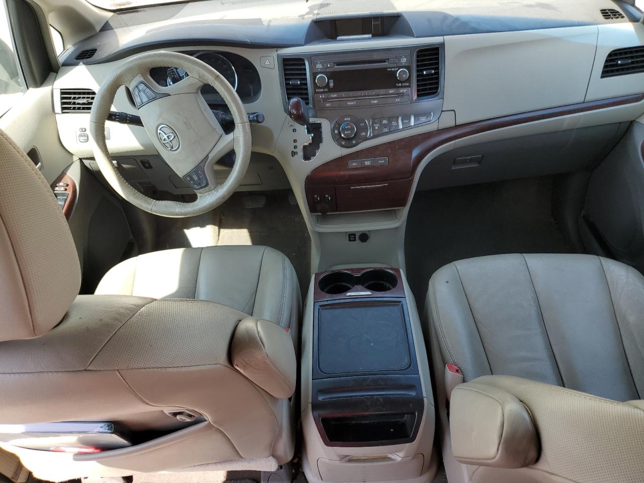 5tdyk3dc6cs230792 5TDYK3DC6CS230792 2012 Toyota Sienna Xle