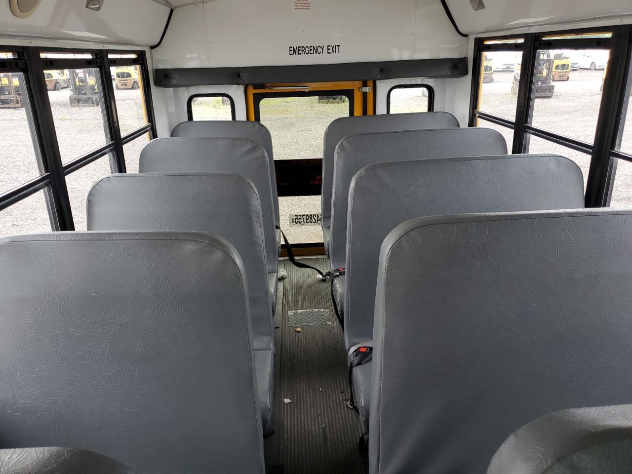 2012 Ford Econoline E350 Super Duty Cutaway Van VIN: 1FDEE3FL5CDB08410 Lot: 64289755