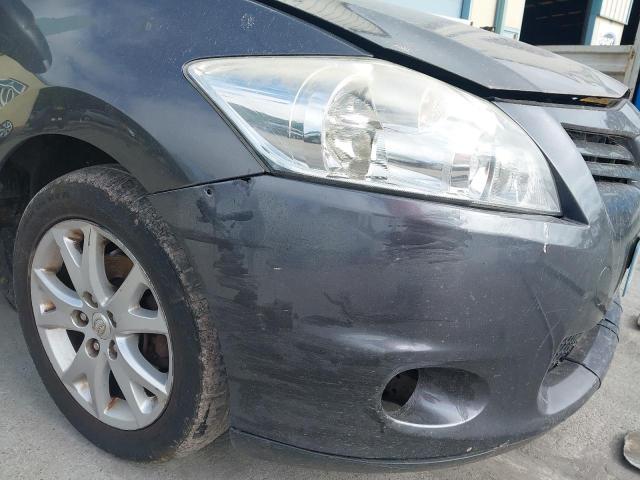 2012 TOYOTA AURIS