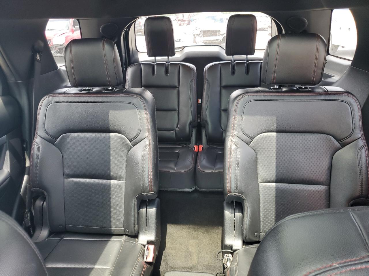 2016 Ford Explorer Sport VIN: 1FM5K8GT1GGB15850 Lot: 64407285