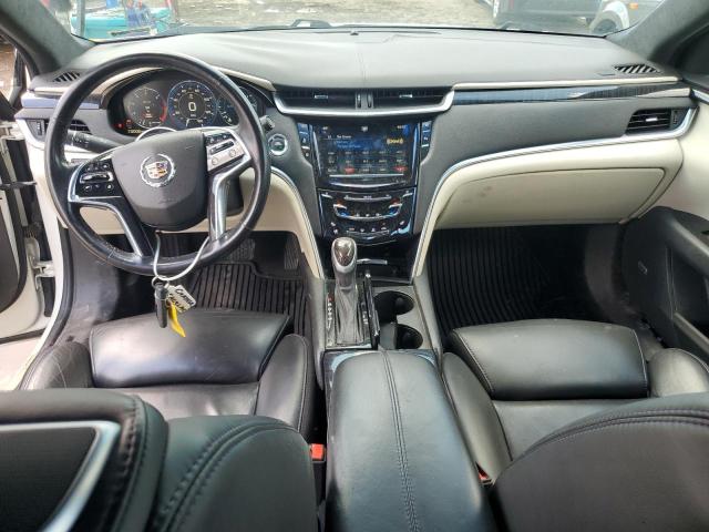 Sedans CADILLAC XTS 2014 Biały