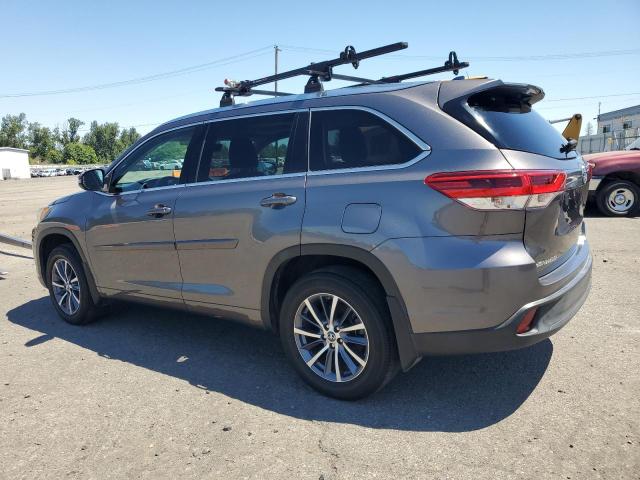  TOYOTA HIGHLANDER 2018 Серый
