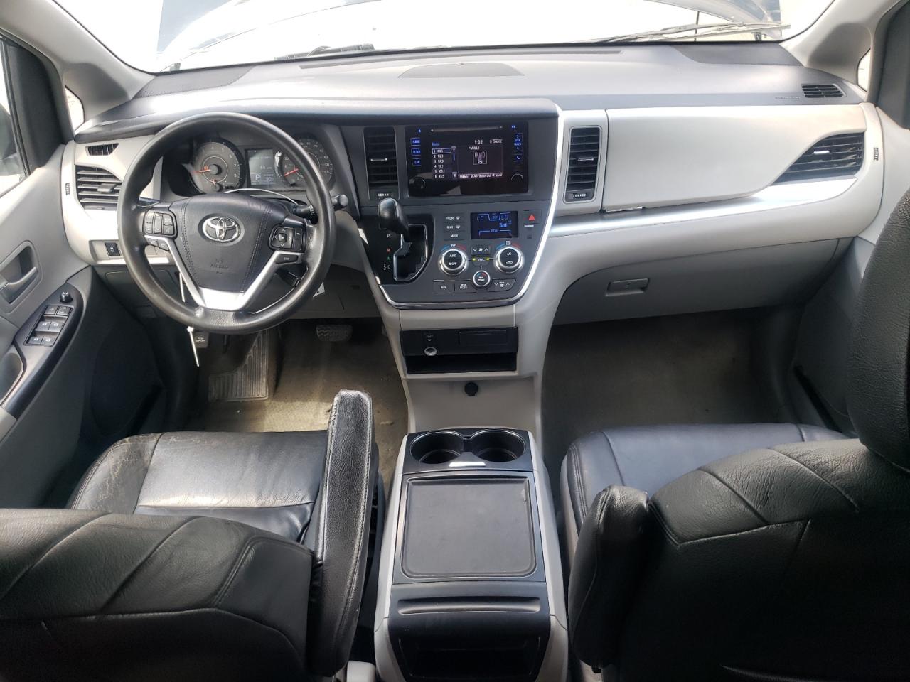 2015 Toyota Sienna Le VIN: 5TDKK3DC0FS564391 Lot: 65314135