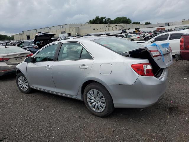 Sedans TOYOTA CAMRY 2012 Silver