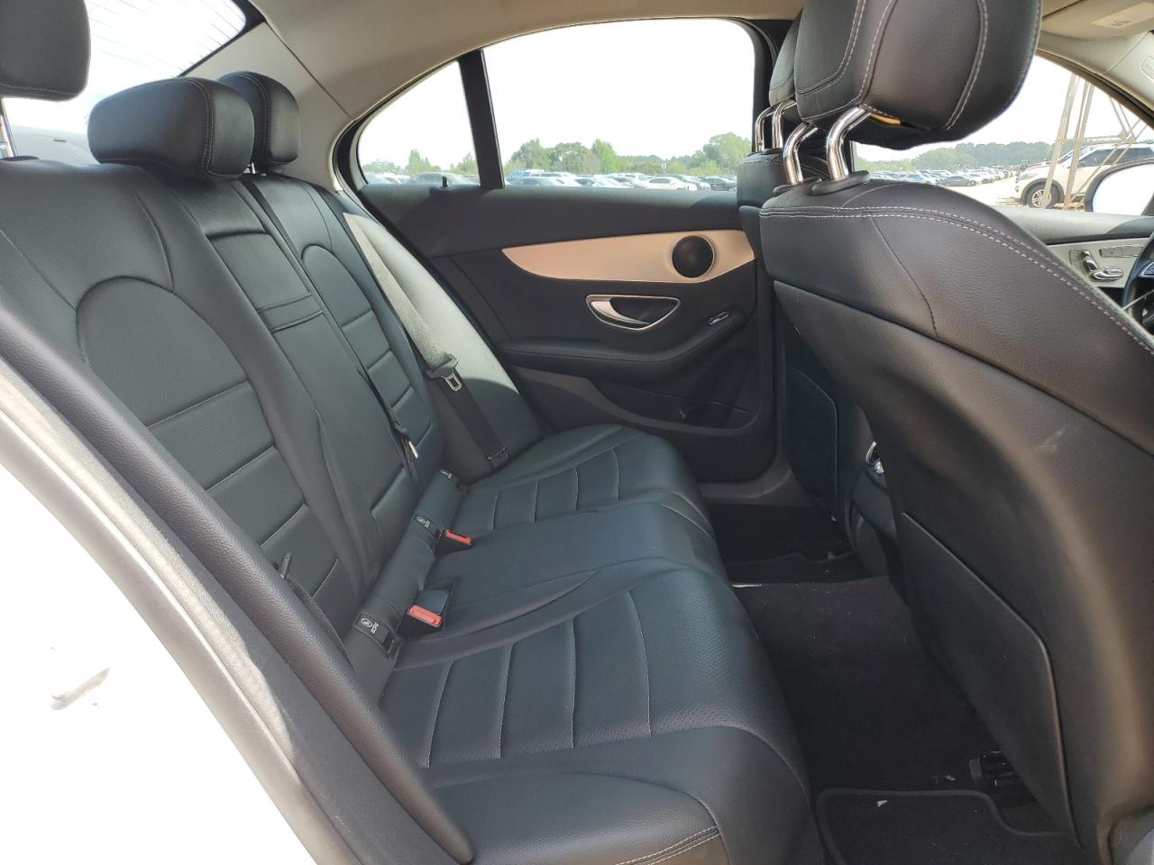 2016 Mercedes-Benz C 300 VIN: 55SWF4JB0GU150247 Lot: 65323655