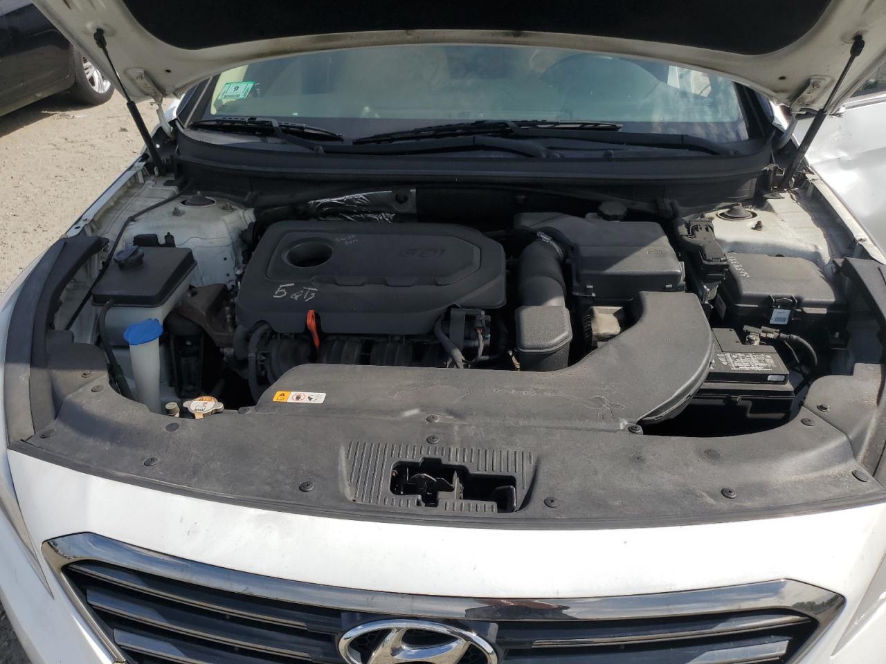 2015 Hyundai Sonata Sport VIN: 5NPE34AF9FH018824 Lot: 65292205