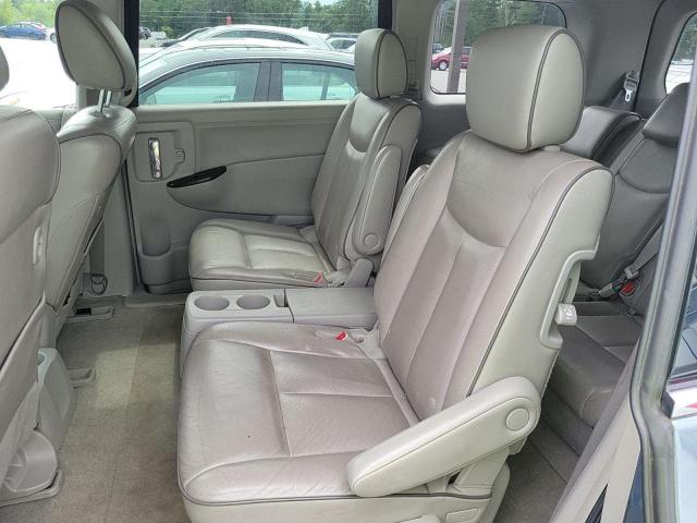 Minivans NISSAN QUEST 2012 Granatowy