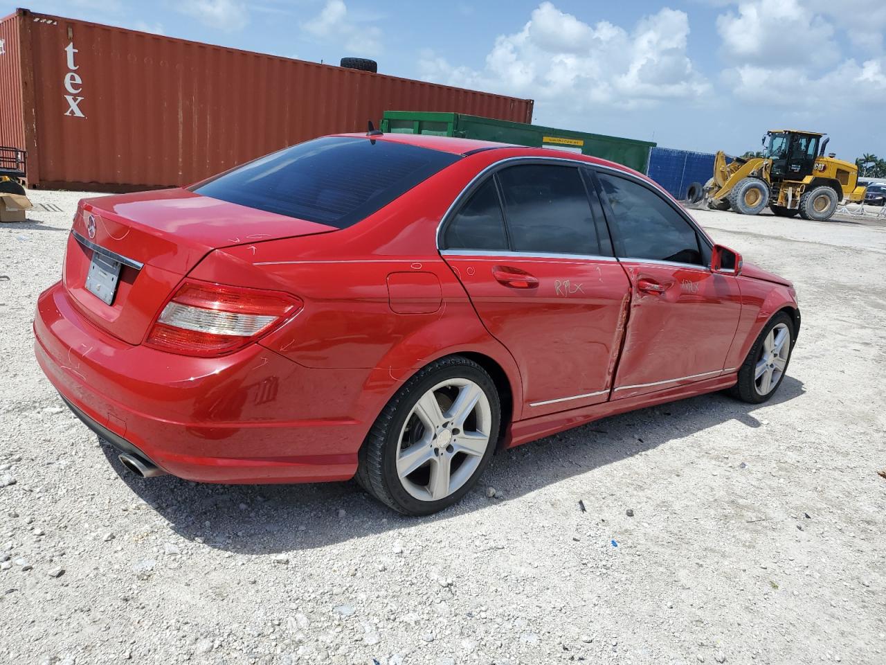 2011 Mercedes-Benz C 300 VIN: WDDGF5EB5BA527197 Lot: 65684905