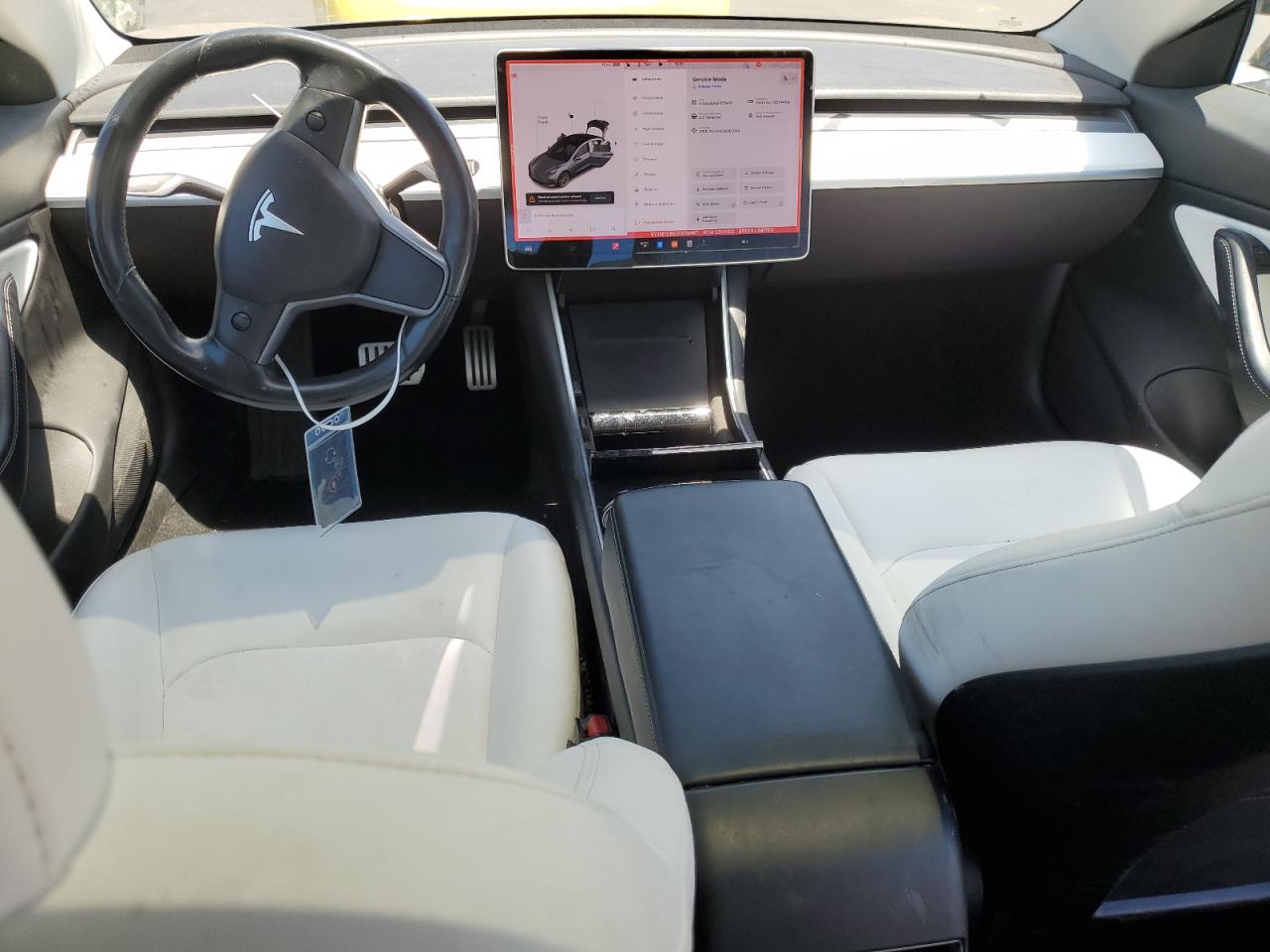 2018 Tesla Model 3 VIN: 5YJ3E1EBXJF079467 Lot: 62924905