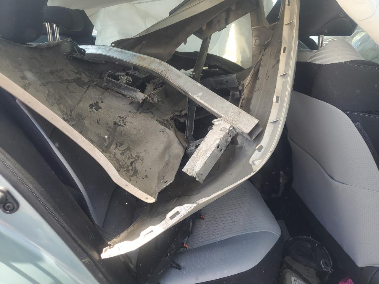 2018 Toyota Prius VIN: JTDKARFU8J3063982 Lot: 65457485