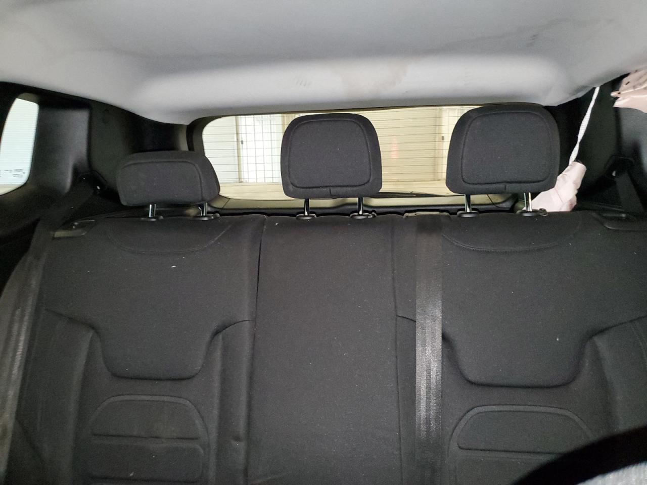 2018 Jeep Renegade Latitude VIN: ZACCJBBB5JPH98415 Lot: 64563855
