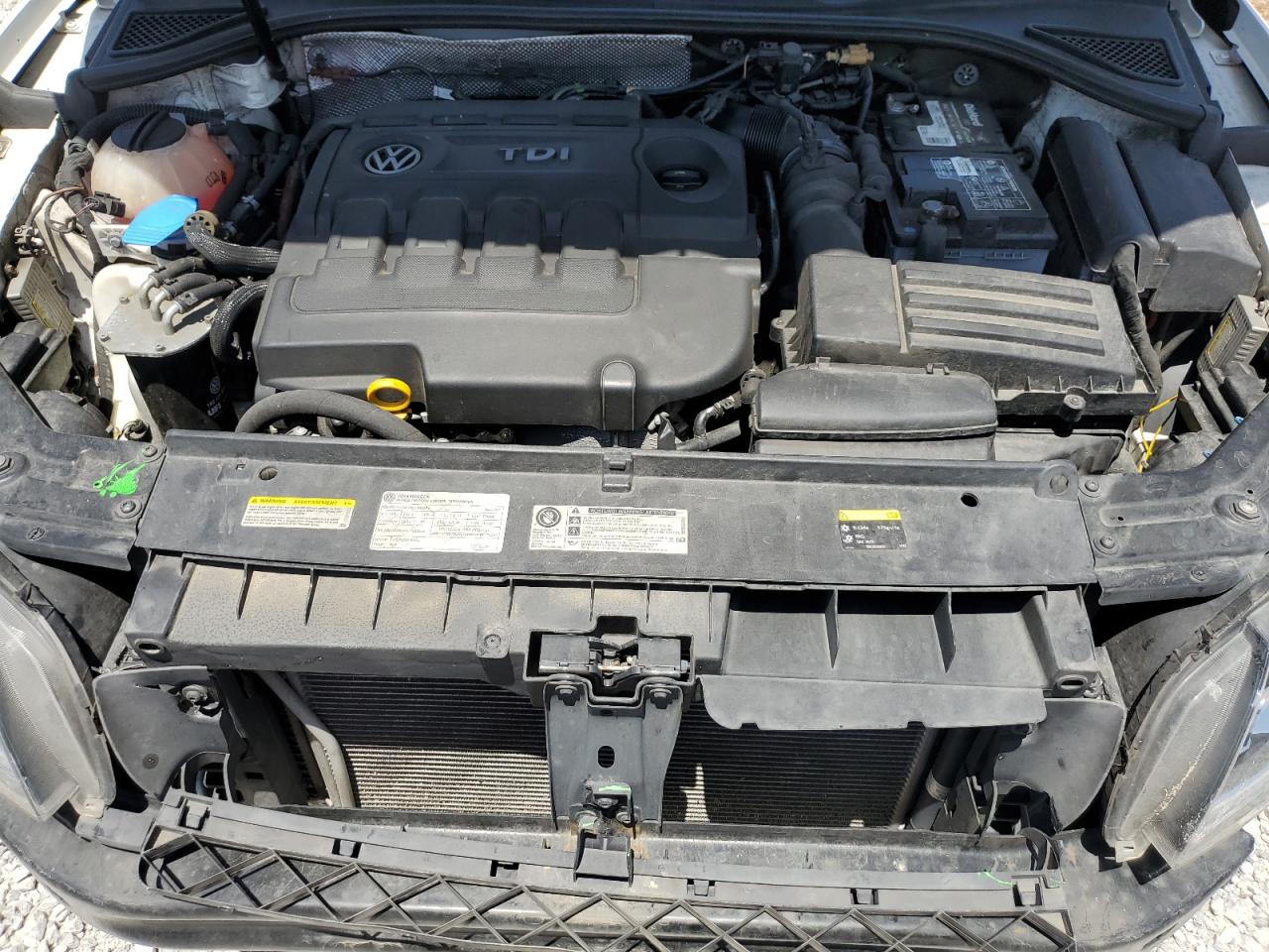 2015 Volkswagen Passat Se VIN: 1VWBV7A30FC065687 Lot: 63218375