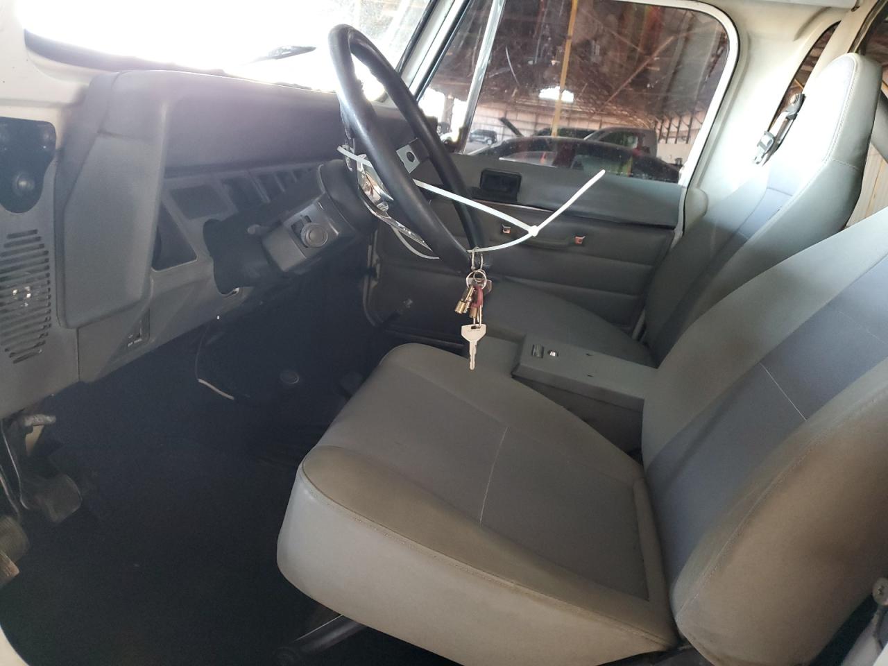 2j4fy29t8kj168644 2J4FY29T8KJ168644 1989 Jeep Wrangler / Yj