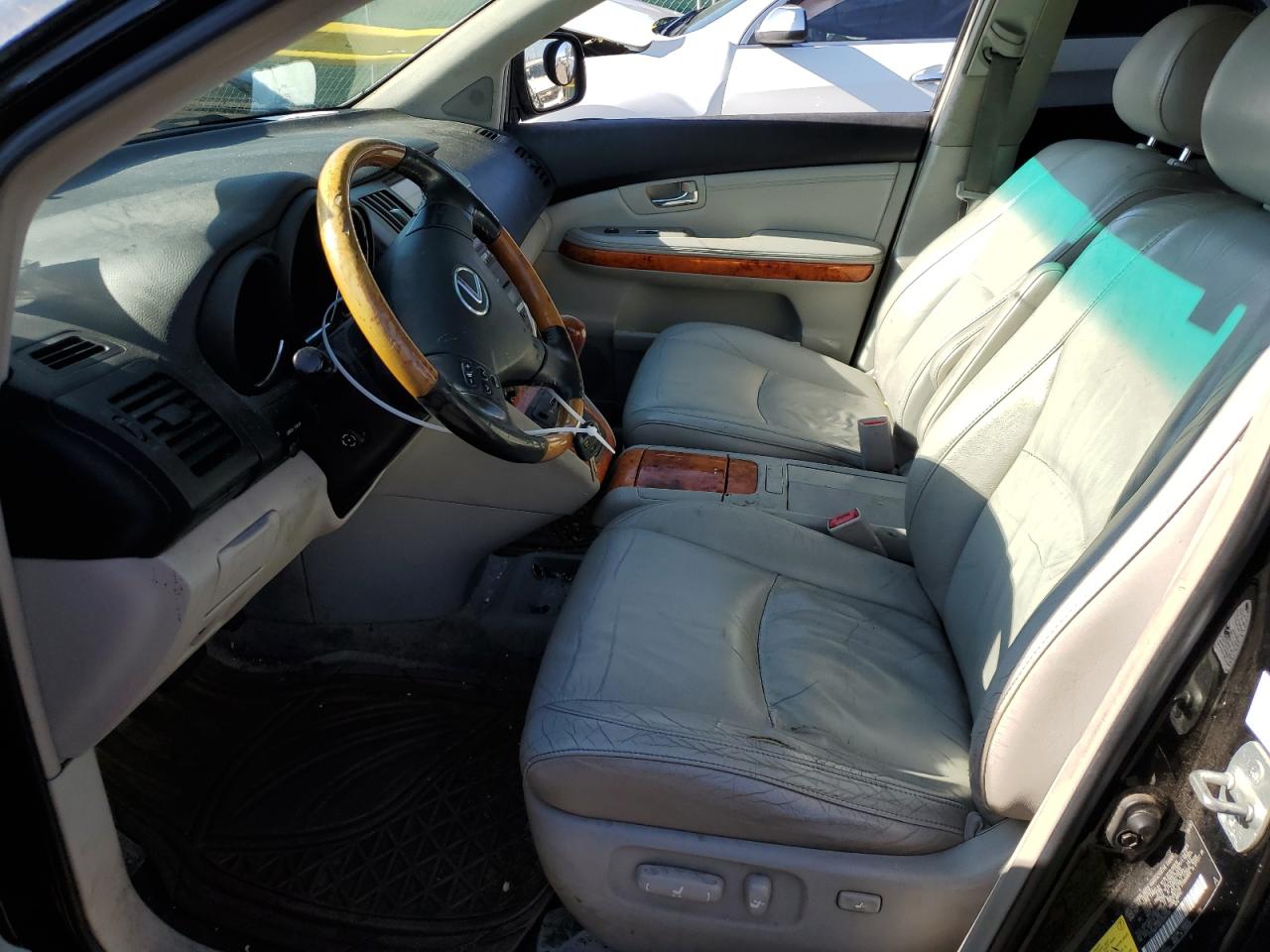 2005 Lexus Rx 330 VIN: 2T2HA31U65C084269 Lot: 63348715