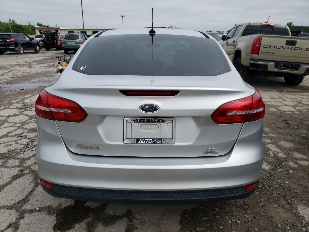 2017 Ford Focus Se VIN: 1FADP3FE2HL263592 Lot: 65259845