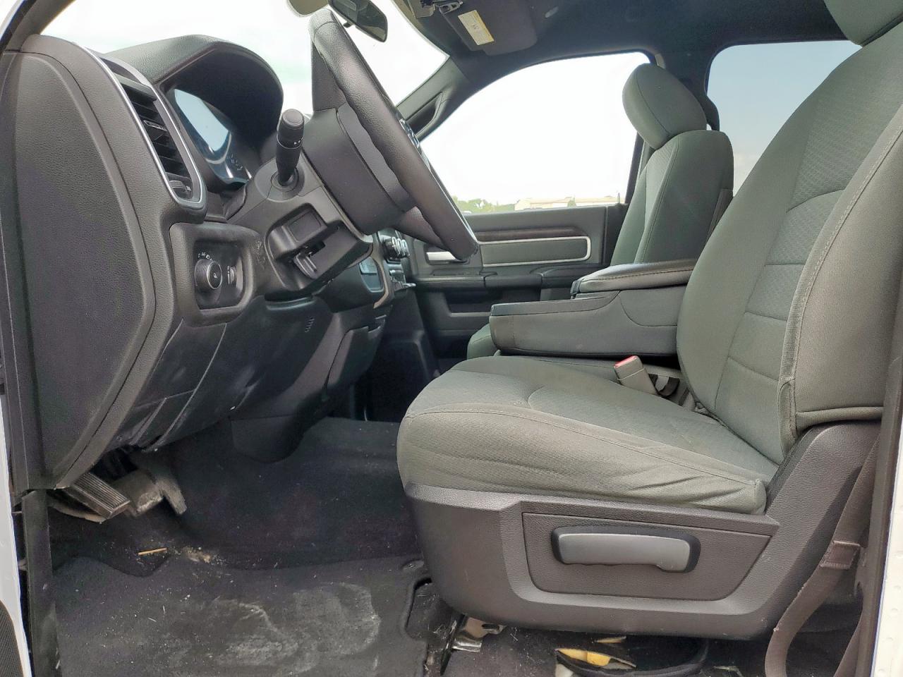 2021 Ram 2500 Big Horn VIN: 3C6UR5DLXMG555524 Lot: 64904265