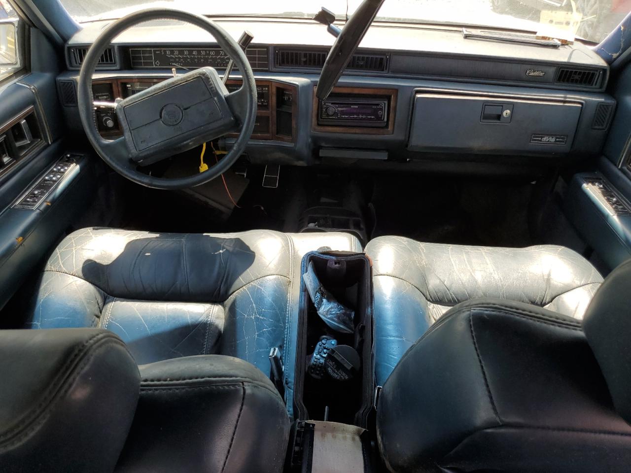 1993 Cadillac Deville VIN: 1G6CD53B2P4245982 Lot: 65791555