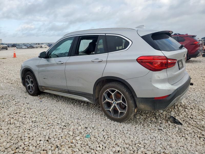  BMW X1 2018 Серебристый