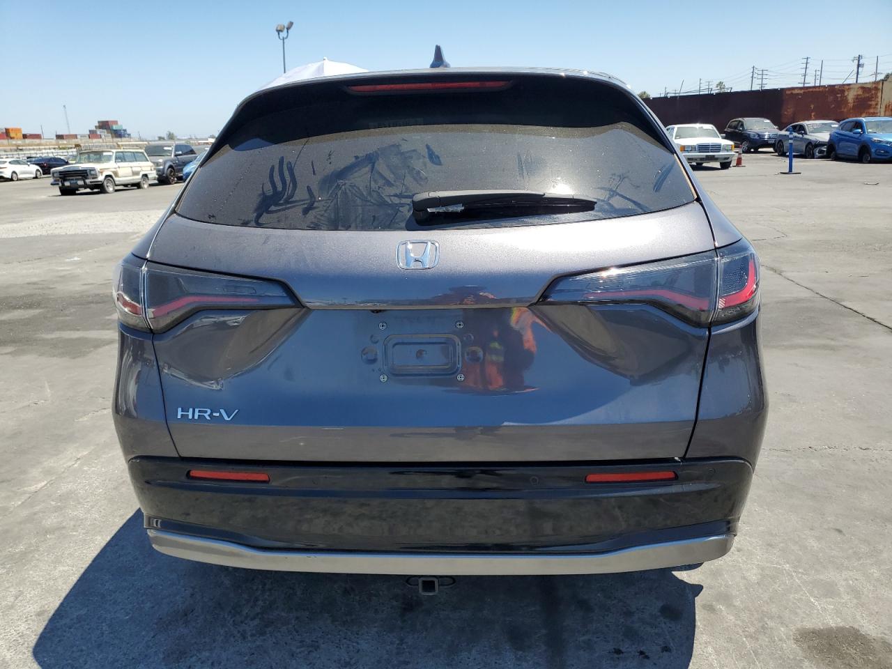2024 Honda Hr-V Exl VIN: 3CZRZ1H70RM708872 Lot: 63070175