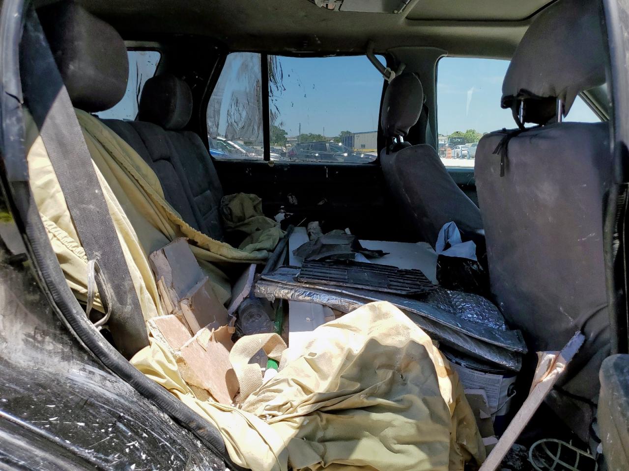 2001 Nissan Pathfinder Le VIN: JN8DR09X51W561658 Lot: 66003065