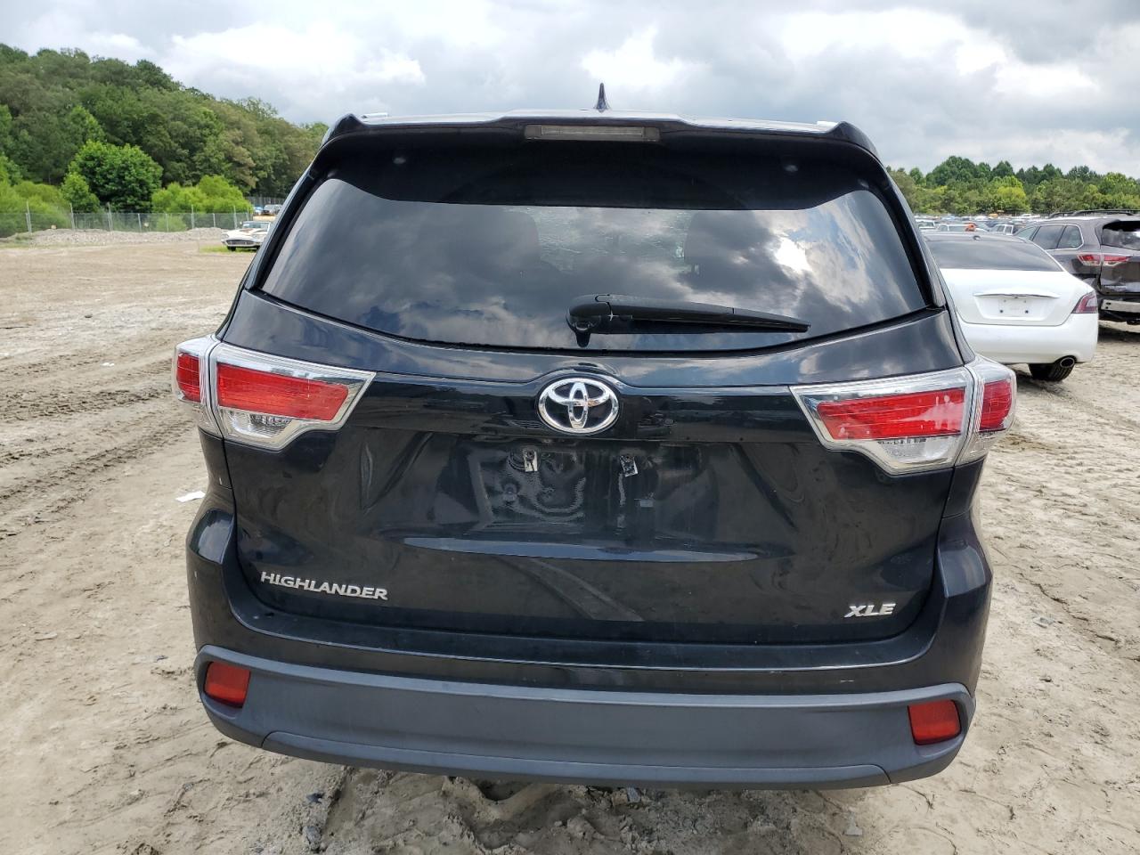 2016 Toyota Highlander Xle VIN: 5TDKKRFH4GS149698 Lot: 62881065